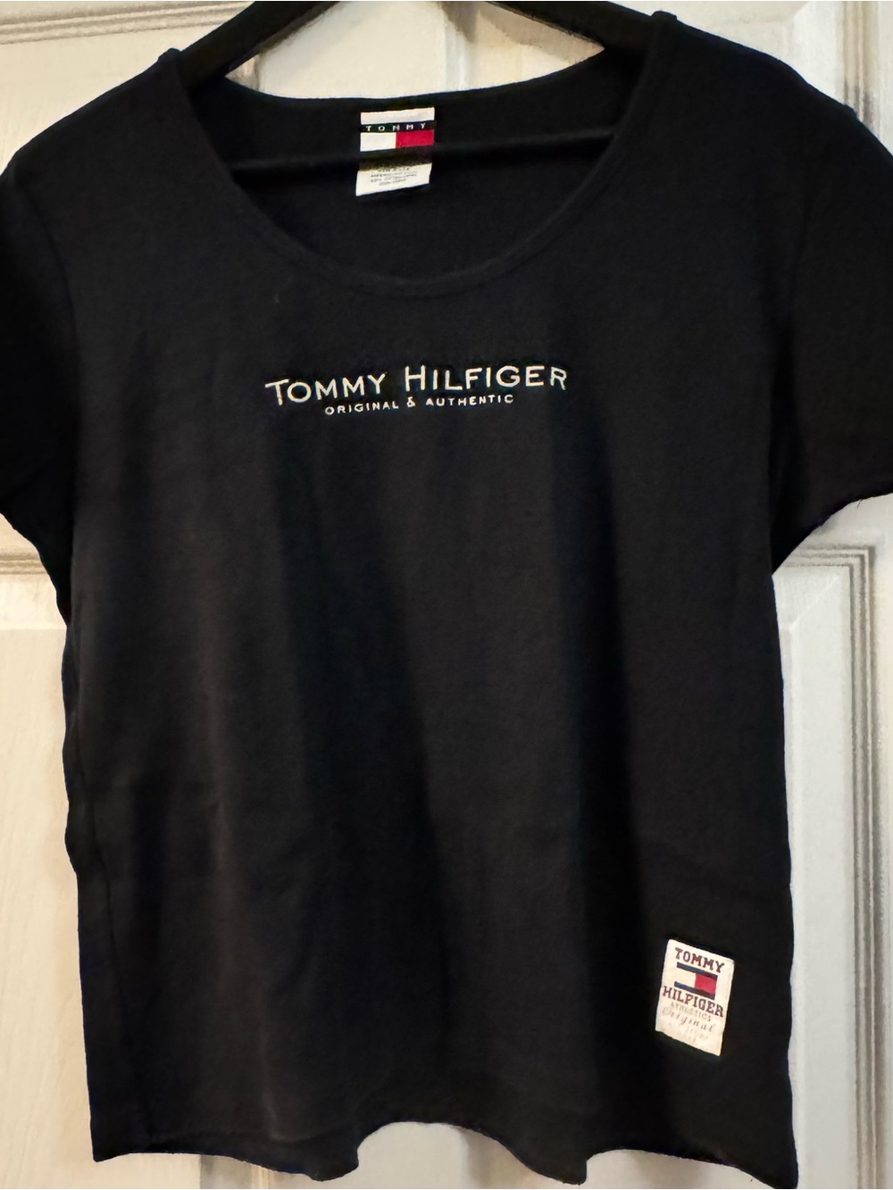 Tommy Hilfiger Black Short-Sleeve Logo T-Shirt